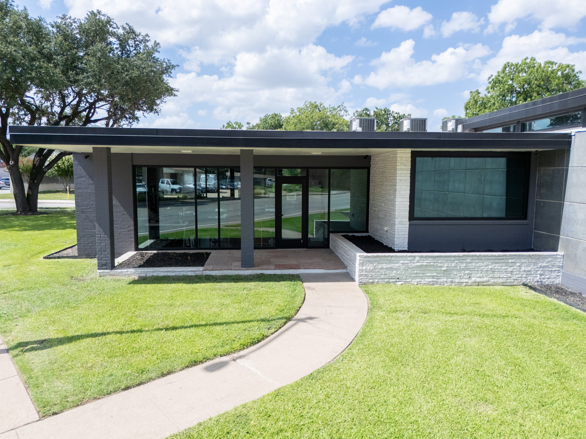 601 bailey office space for rent
